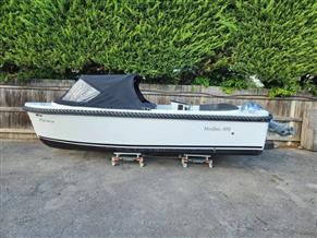 Maxima boats 490