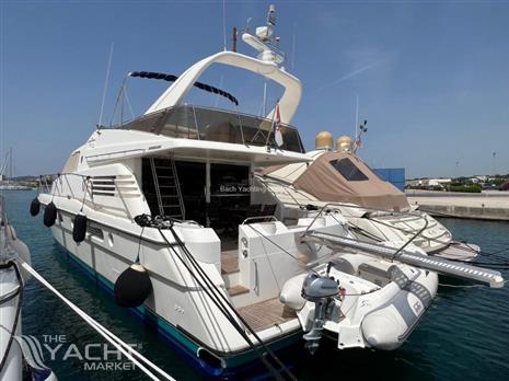 Fairline Squadron 62