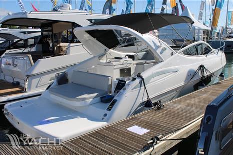 Schaefer 303 - Image courtesy of JD Yachts