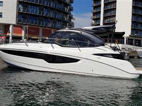 Galeon 335 HTS