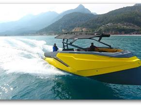 BADILLI YACHTS BADILLI STILLA PARASAILING BOAT