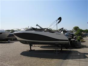 Quicksilver 555 Activ
