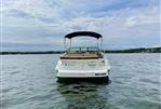 Sea Ray 240 Sundeck