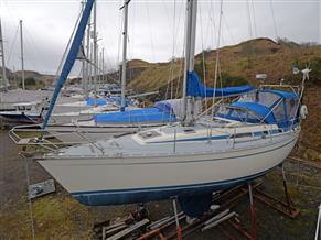 Bavaria Lagoon 38