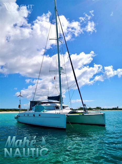 FOUNTAINE PAJOT BELIZE 43