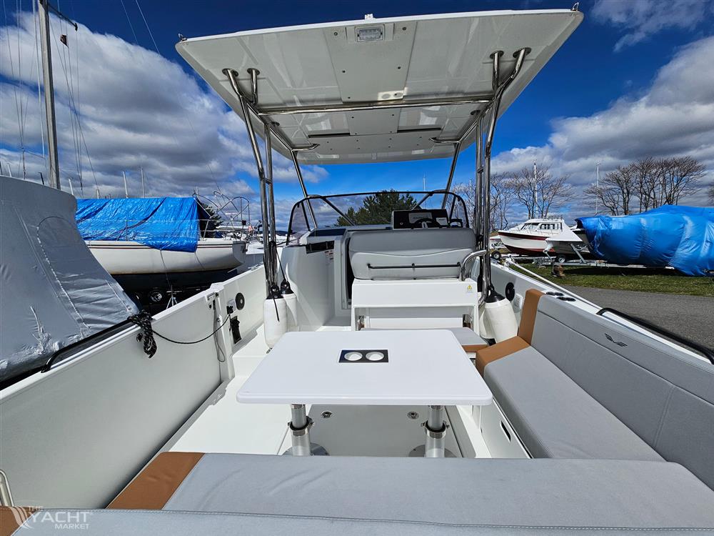 2023 Beneteau