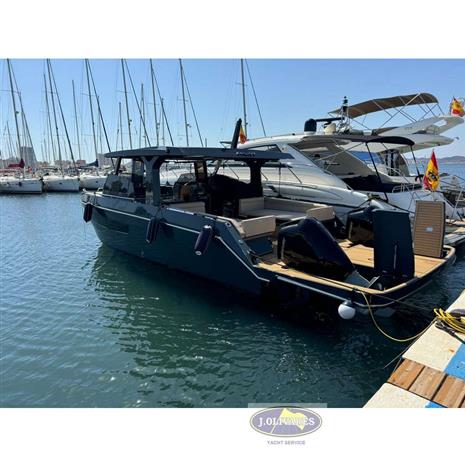 TESORO YACHTS TESORO T38 POWER CAT