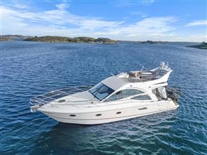 Galeon 440 Fly