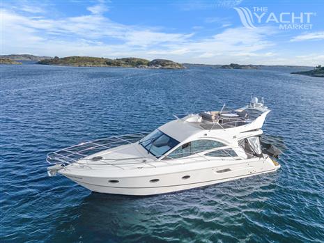 Galeon 440 Fly