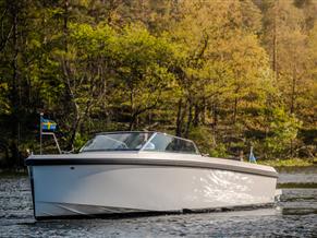 Delta 26 Open