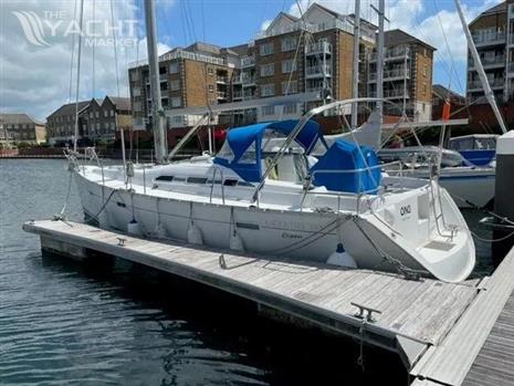 Beneteau Oceanis Clipper 393