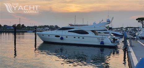 Ferretti (IT) Ferretti 530 Fly