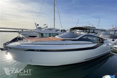 Fairline F//Line 33 - Fairline F//Line 33