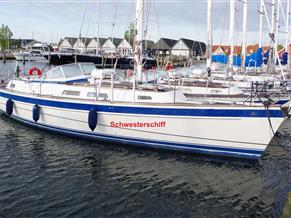 HALLBERG RASSY HALLBERG RASSY 37