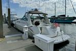 Sea Ray Express Cruiser 410