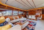 Ferretti Yachts Custom Line 94