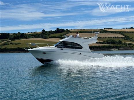 Beneteau Antares 30 Fly - Default Image