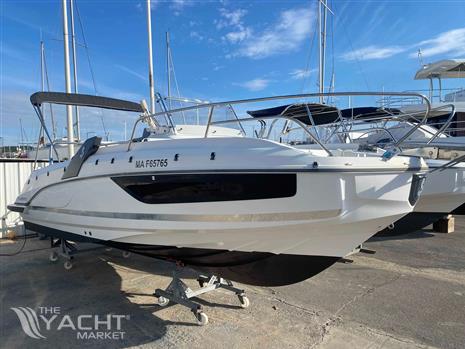 BENETEAU FLYER 7.7 SUNDECK