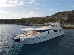 Ferretti Yachts 80