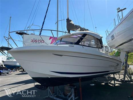 BENETEAU ANTARES 780