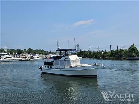 Grand Banks 42 Motoryacht