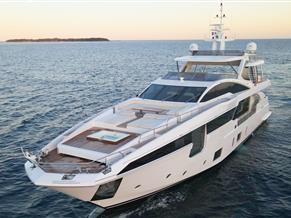 Azimut Yachts Azimut Grande 35M