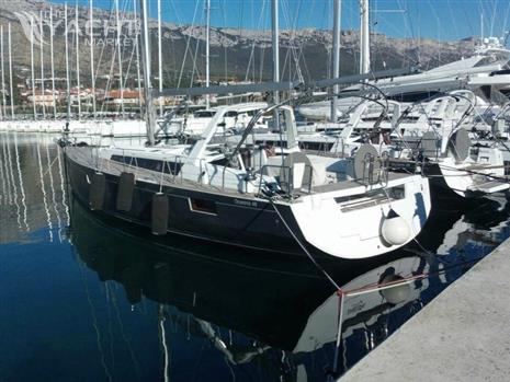 Beneteau Oceanis 48