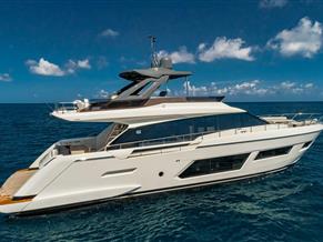 Ferretti Yachts 670