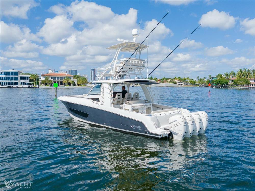 2020 Boston Whaler