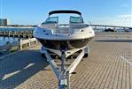 Sea Ray 220 Sundeck - 2008 Sea Ray 220 Sundeck - Photo #2