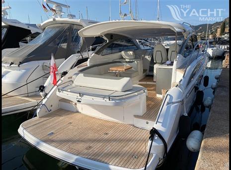 Princess Yachts V40