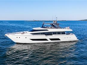 Ferretti Yachts 850