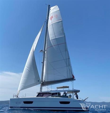 Fountaine Pajot Lucia 40