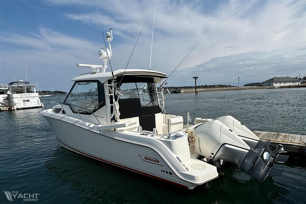 2020 Boston Whaler