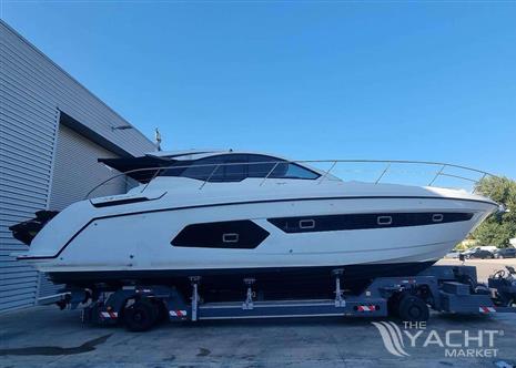 AZIMUT ATLANTIS 43 HT