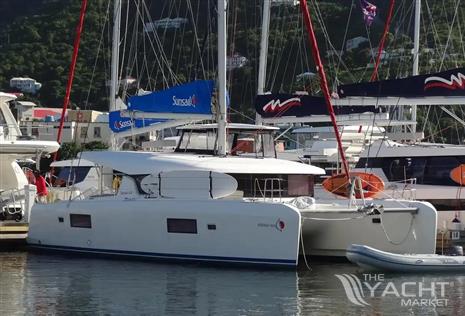Lagoon 42