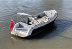 Interboat Intender 820