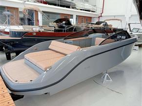 RAND BOATS SUPREME 27