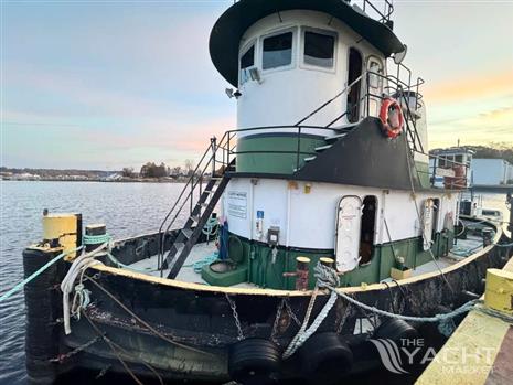 51.5&#39; x 21&#39; Twin Screw Steel Tug Powered by 8V92 Detroits