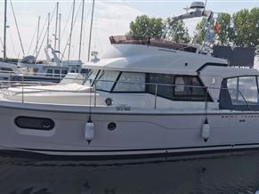 BENETEAU SWIFT TRAWLER 35