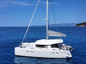 Lagoon 39