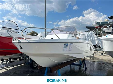 BENETEAU FLYER 6 SUNDECK