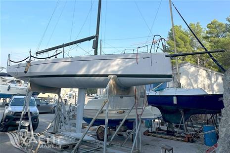 FARR YACHT DESIGN FARR 280