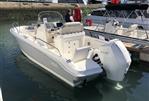 Boston Whaler 220 Dauntless