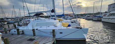 Lagoon Lagoon 440 - Used Sail Catamaran for sale