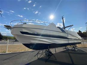 BENETEAU FLYER 8.8 SPACEDECK