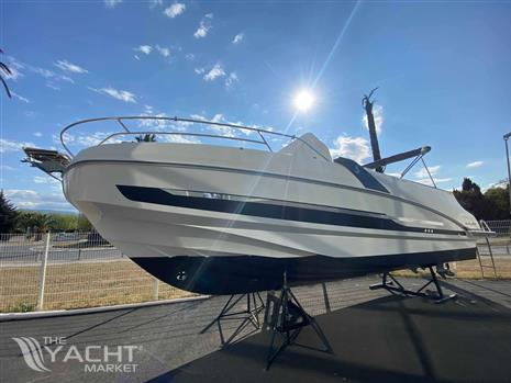 BENETEAU FLYER 8.8 SPACEDECK