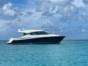 Tiara Yachts 53 Coupe