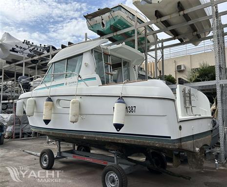 JEANNEAU MERRY FISHER 750