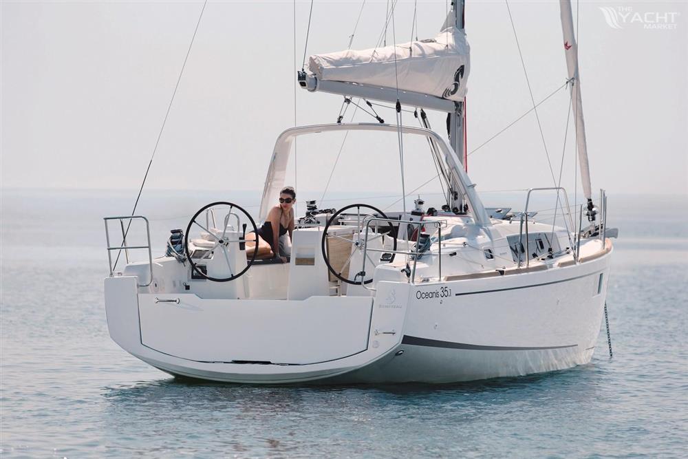 2018 Beneteau